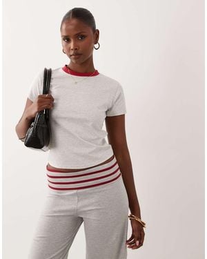 Lioness Clubhouse Katoenen Ringer Baby Tee Co-Ord - Naturel
