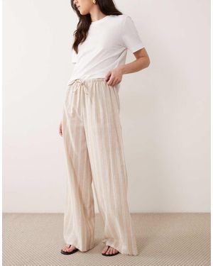 Wednesday's Girl Wednesdays Girl Wide Leg Striped Trouser - Natural
