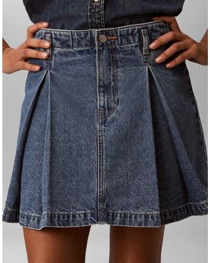 Calvin Klein Geplooide Denim Mini Rok - Blauw
