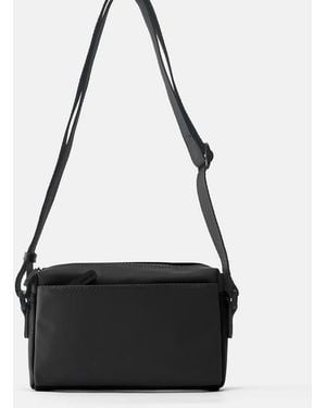 Pull&Bear Crossbody Tas Van Rubber - Zwart