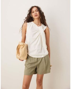 ASOS Top Sin Mangas Con Detalle Retorcido De -Blanco - Neutro