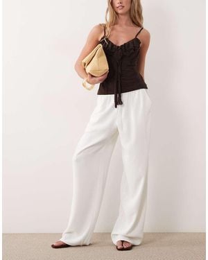 River Island Pantalones De Pernera Ancha De Crepé Suave-Neutro - Blanco