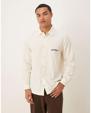 ASOS Regular Fit Shirt With Chest Embroidery - Natural