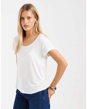 Hollister Short Sleeve Scoop Neck T-Shirt - White