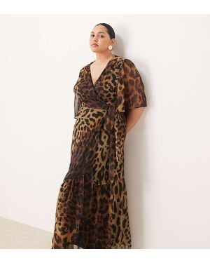 Hope & Ivy Plus Wrap Front Maxi Dress - Brown