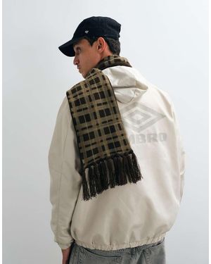 Umbro Check Pattern Knitted Scarf - Brown