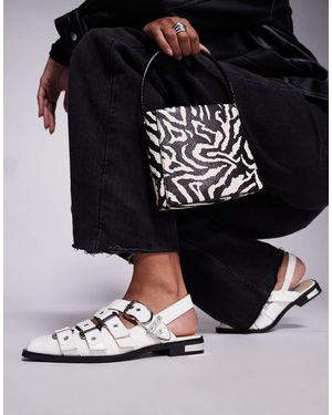 Steve Madden Gari Buckle Shoe - Black