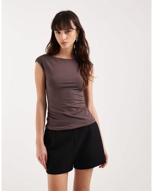 Motel Novia Ruched Side Top - Brown