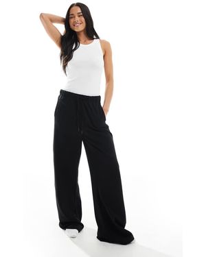 Bershka Wide Leg joggers - White