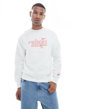 Nike Club Swoosh Sweatshirt - White