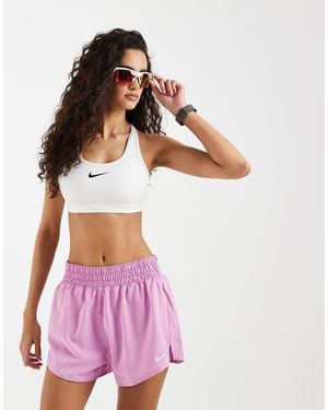 Nike Pantalones Cortos De 3" Rosas De Talle Alto Con Diseño 2 En 1 Dri-Fit De Nike One Training