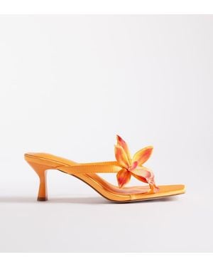 SIMMI Simmi London Wide Fit Ruby Kitten Heel Sandals With Flower - Orange