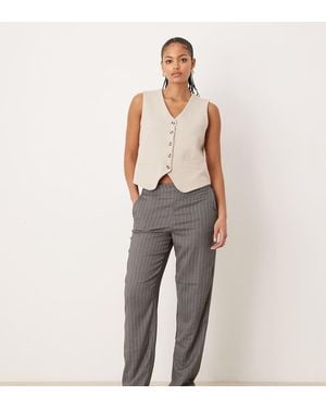 JDY Tall Pantaloni Dritti Chiaro Con Motivo Gessato - Grigio
