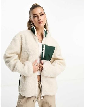 Ellesse Chaqueta Hueso Con Cuello Alzado De Borreguito Martucci De - Neutro