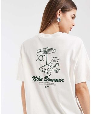 Nike Oversized Boxy Graphic T-Shirt - White