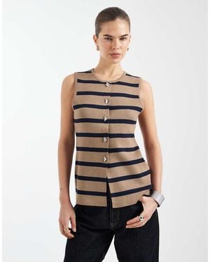 ONLY Buttons Detailing Knit Vest - White