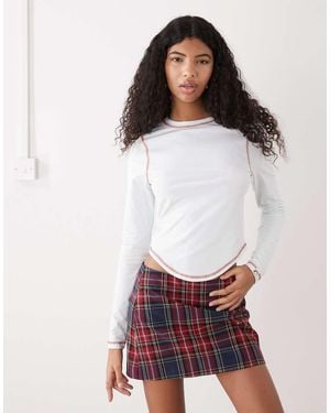 Collusion Long Sleeve Contrast Stitch Curved Hem Top - White