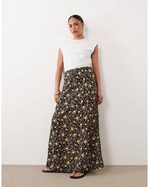 Miss Selfridge Spun Bias Maxi Skirt - White
