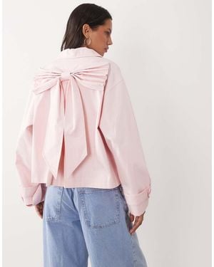 Miss Selfridge Gabardina Corta Con Detalle De Lazo En La Espalda - Rosa