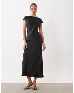 ASOS Satin-maxikleid mit kurzen ärmeln - Weiß