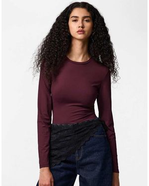 Pieces Long Sleeved Top - Red