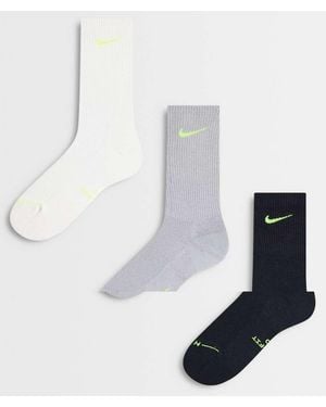 Nike Pack De 3 Calcetines De Caña Media Everyday Elevate En Neón - Blanco