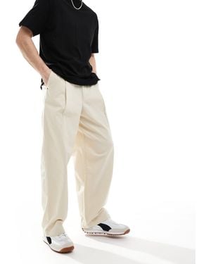 Pull&Bear Dart Detail Straight Leg Pants - White