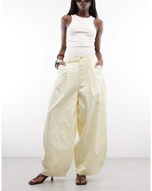 Collusion Xl Balloon Pants With Pleats - Natural