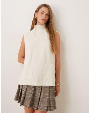 ASOS Top Senza Maniche Squadrato Morbido Con Collo Alto Color Crema - Neutro