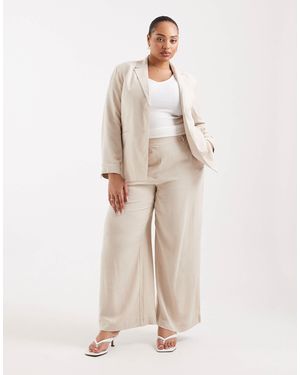 Pieces Plus Pieces curve - blazer d'ensemble ajusté en aspect lin - chaud - Neutre