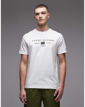 Tommy Hilfiger Stack Logo T-Shirt - Grey