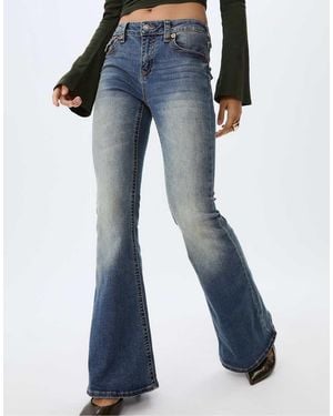 Stradivarius D04 Low Rise Flared Jeans - Blue