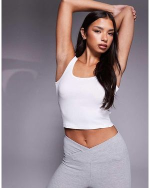 4505 Rest Day Ultra Soft Modal Rib Scoop Neck Crop Vest - White