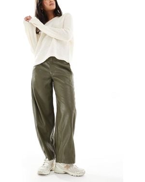 ASOS Faux Leather Barrel Leg Trousers With Seam Detail - Green
