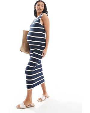 Vero Moda – knöchellanges kleid aus jersey-strick - Blau