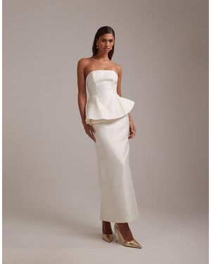 ASOS Trouwjurk Met Gestructureerde Bovenlaag En Kokerrok - Bruin