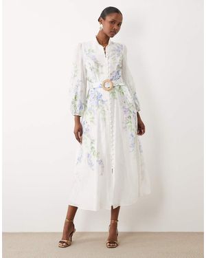 Forever New Vestito Camicia Midi A Maniche Lunghe Bianco A Fiori Con Bottoni E Cintura - Neutro