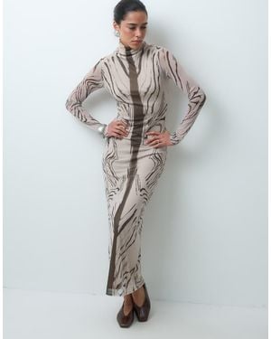 ASOS Midi Jurk Met Opstaande Hals En Printplaatsing - Wit
