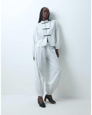 ASOS Co-Ord Con Pantaloni Balloon Morbidi A Righe Sottili - Blu