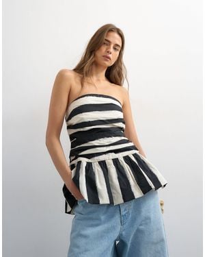 TOPSHOP Gathered Bust Bandeau With Peplum Hem - White