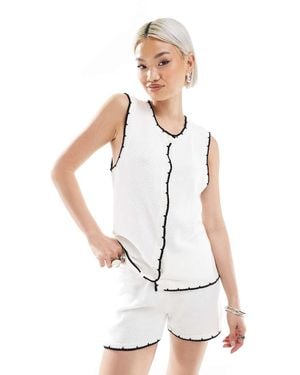 Vero Moda Knitted Constrast Scallop Edge Stitch Waistcoat Co-ord - White
