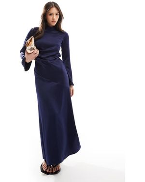 Closet Vestido Largo Azul Marino De Manga Larga Con Diseño Drapeado De Satén De