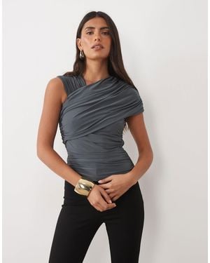 ASOS Oberteil mit raffungen und asymmetrischem träger - Grau