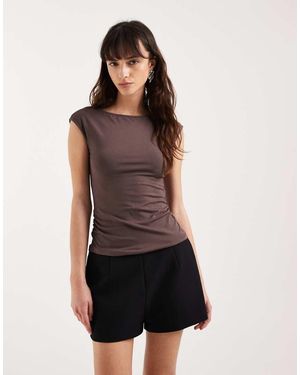 Motel Novia Ruched Side Top - Brown