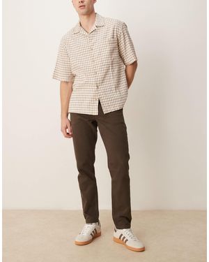 ASOS – schmal zulaufende chinohose - Natur