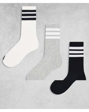 adidas Originals Adidas Training Essentials 3 Stripe Crew Socks - White