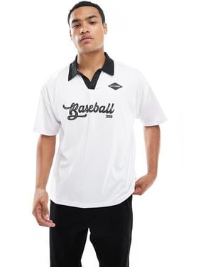 New Look Collared Retro Sports T-shirt - White