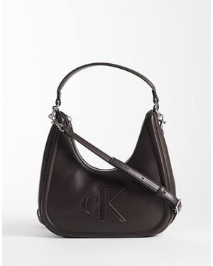 Calvin Klein Borsa Piccola A Mezzaluna Cioccolato Con Logo Vistoso - Nero