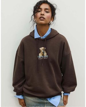 Stradivarius Graphic Print Hoodie - Brown