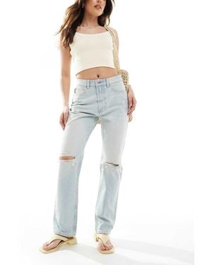ASOS Jeans Dritti A Vita Medio Alta Lavaggio Pallido Con Strappi - Blu